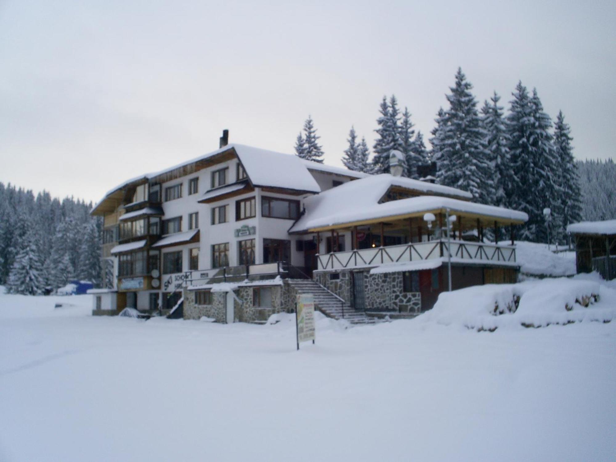 Family Hotel Markony Pamporovo Exterior photo